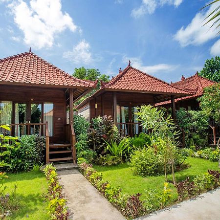 The Parnas Hotel Nusa Lembongan  Luaran gambar