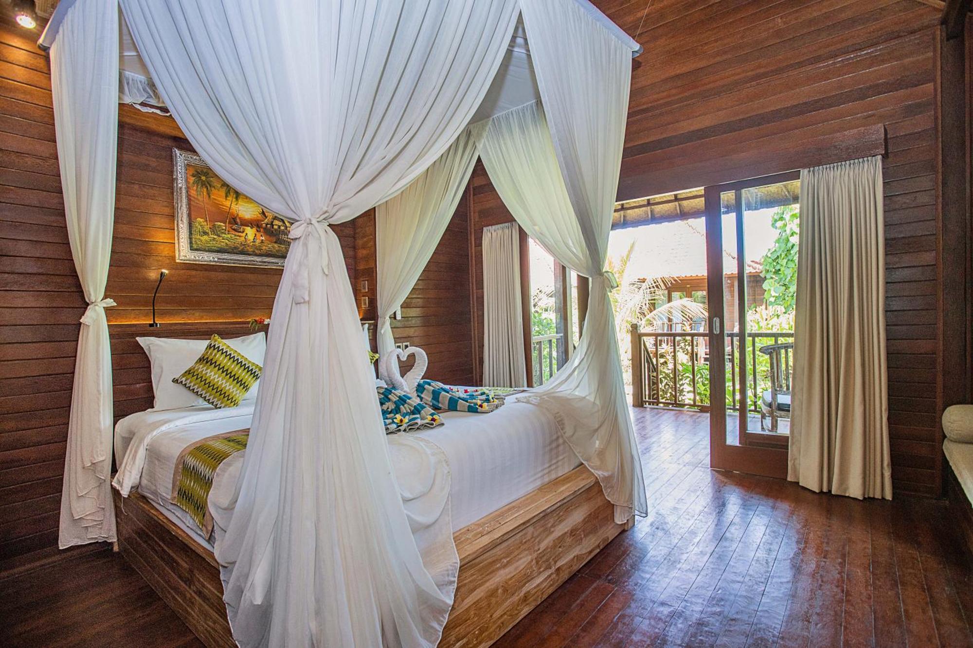 The Parnas Hotel Nusa Lembongan  Luaran gambar