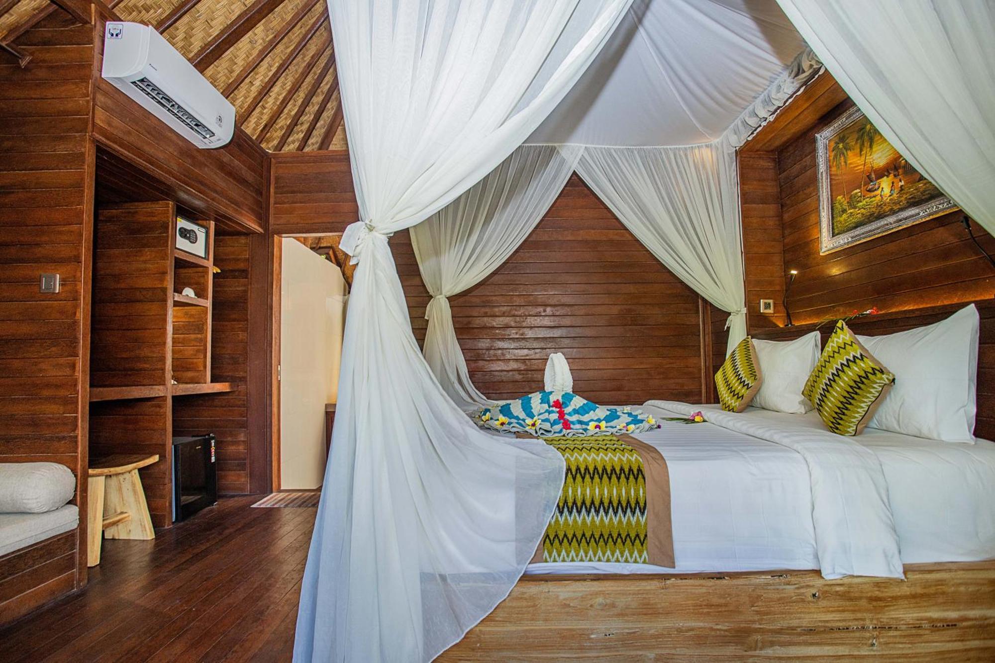 The Parnas Hotel Nusa Lembongan  Luaran gambar