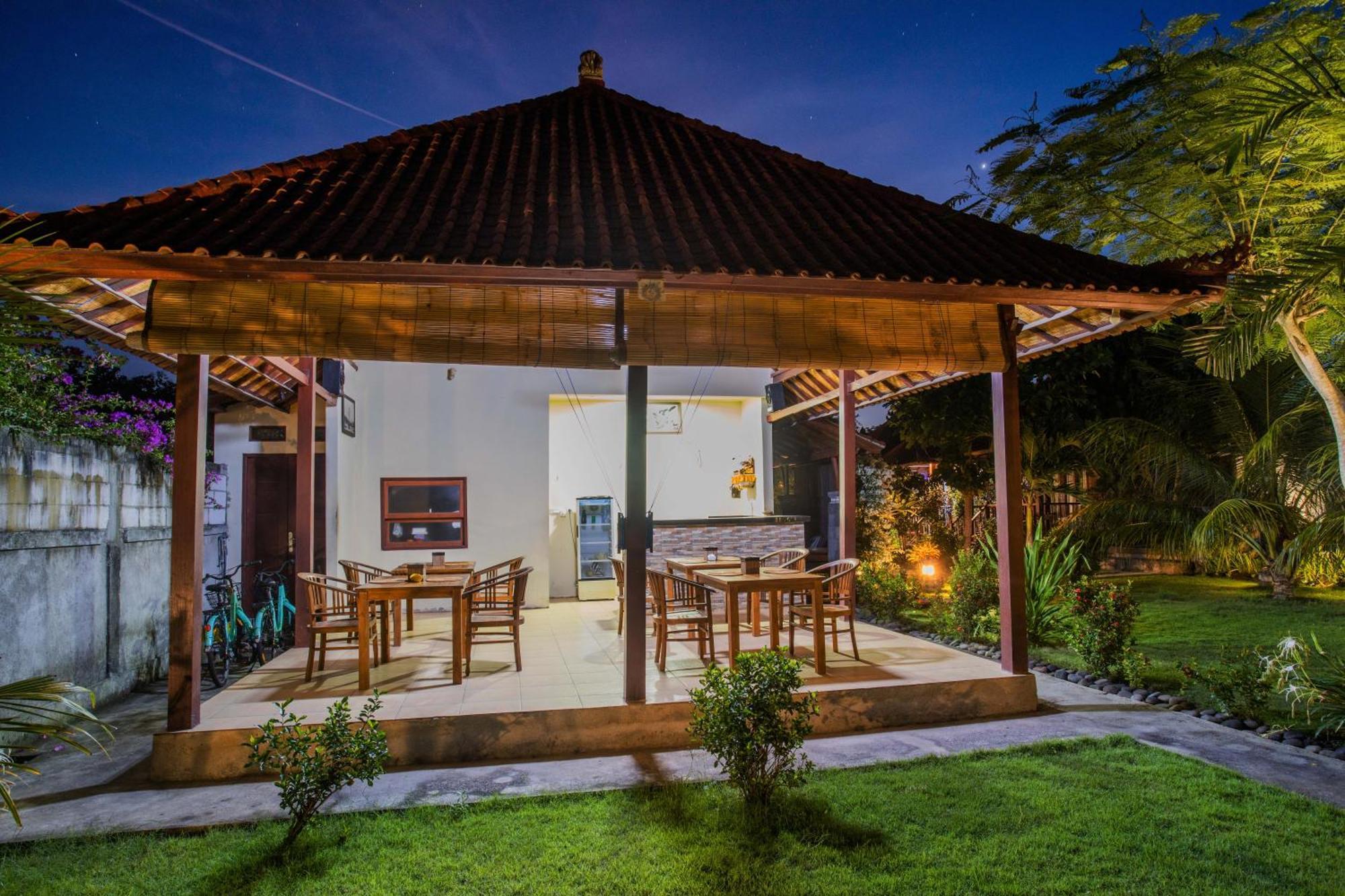 The Parnas Hotel Nusa Lembongan  Luaran gambar