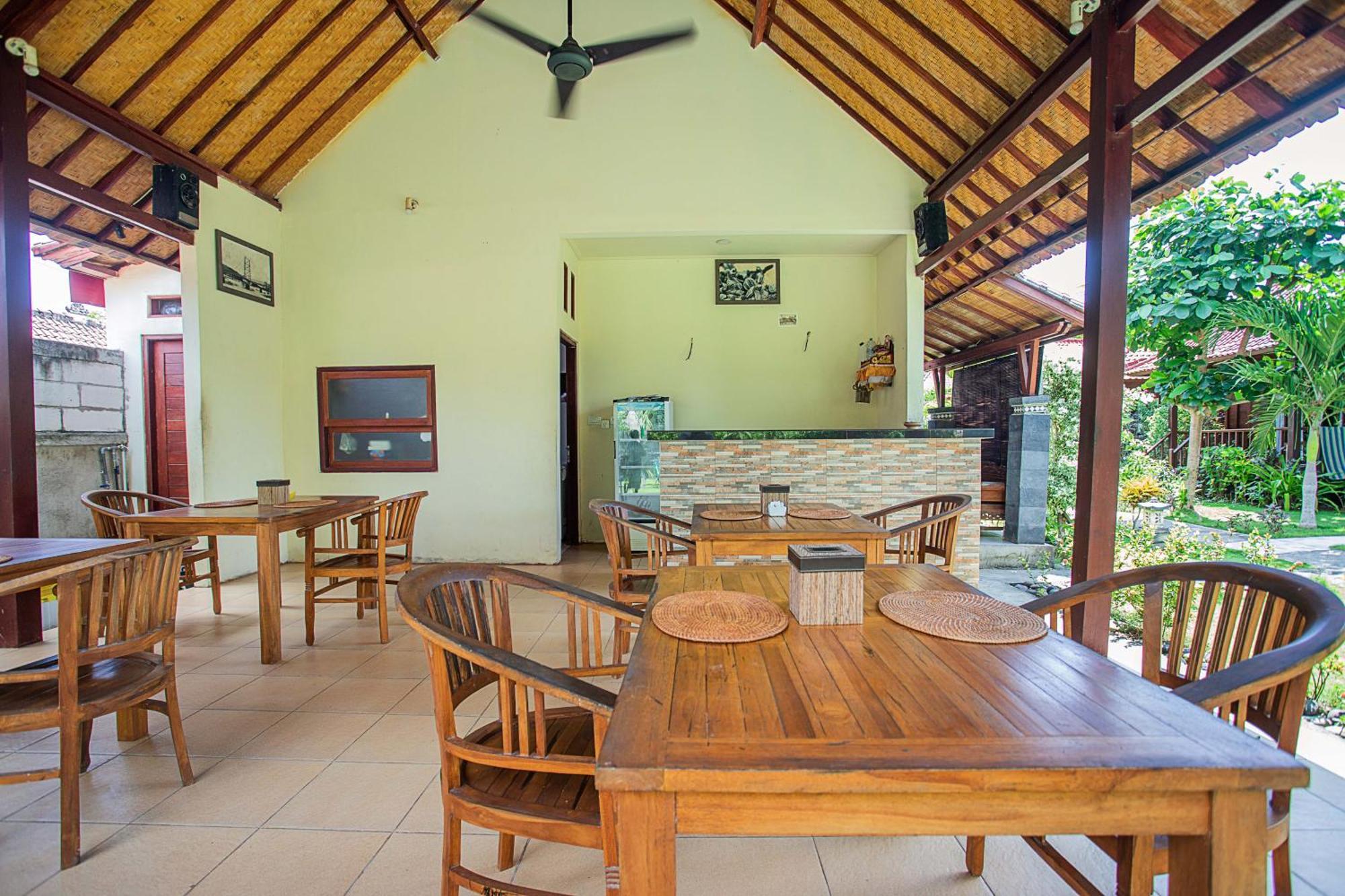 The Parnas Hotel Nusa Lembongan  Luaran gambar